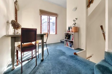 Photo of property in 7b Austin Street, Mount Victoria, Wellington, 6011