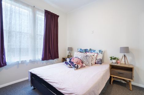 Photo of property in 375 College Street, Hokowhitu, Palmerston North, 4410