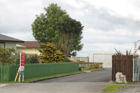 Photo of property in 35 Shelley Jane Place, Dinsdale, Hamilton, 3204