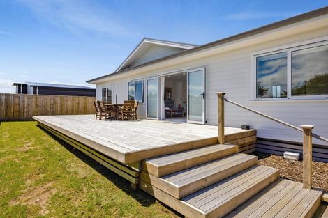 Photo of property in 54a Cloten Road, Stratford, 4332