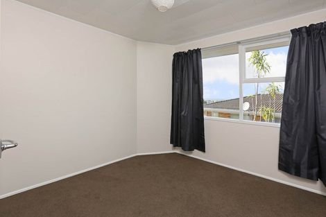 Photo of property in 4177 Great North Road, Glen Eden, Auckland, 0602