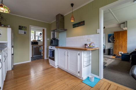 Photo of property in 15 Boswell Street, Kawakawa, 0210