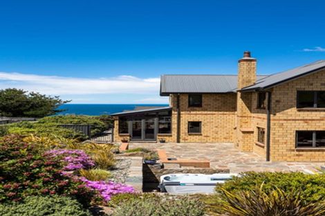 Photo of property in 41 Highgrove, Saint Clair, Dunedin, 9012