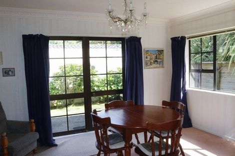 Photo of property in 28 Parkes Avenue, Saint Johns Hill, Whanganui, 4501