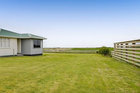 Photo of property in 253 Mawhitiwhiti Road, Normanby, Hawera, 4675