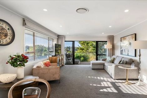 Photo of property in 1/17a Clematis Avenue, Murrays Bay, Auckland, 0630