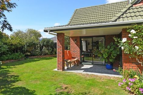 Photo of property in 3 Alleys Way, Ebdentown, Upper Hutt, 5018