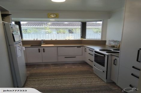 Photo of property in 3a Tui Mill Grove, Feilding, 4702