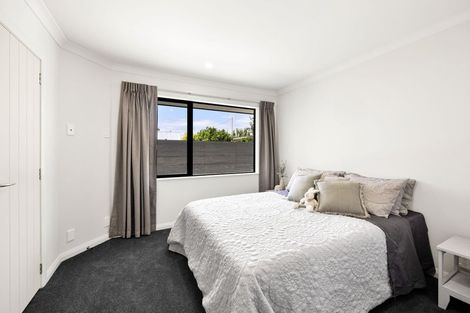 Photo of property in 1 Douglas Street, Hawera, 4610