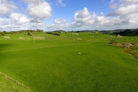 Photo of property in 159 School Road, Te Arai, Wellsford, 0974