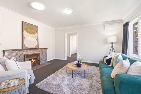 Photo of property in 102 Williams Street, Cambridge, 3434