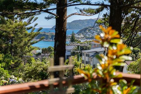 Photo of property in 38 View Road, Titahi Bay, Porirua, 5022