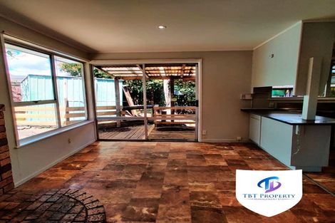 Photo of property in 27 Burndale Terrace, Manurewa, Auckland, 2102