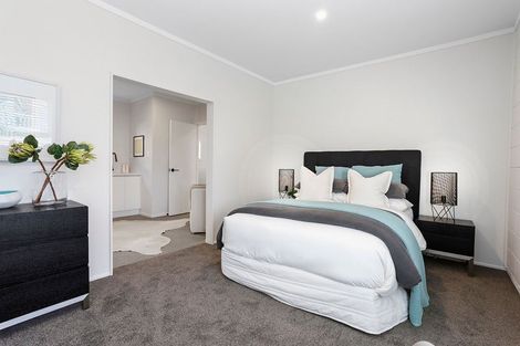 Photo of property in 1/237 Rangatira Road, Beach Haven, Auckland, 0626