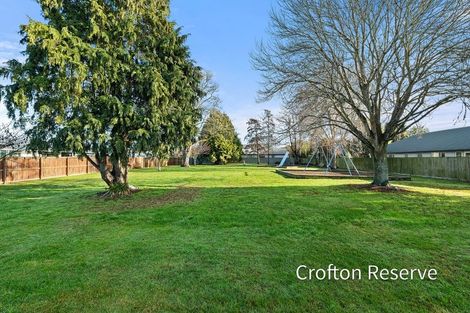 Photo of property in 2/50 Crofton Road, Harewood, Christchurch, 8051
