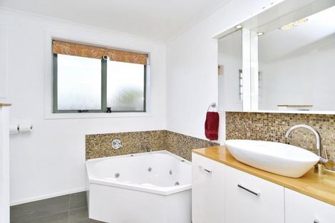 Photo of property in 7 Marlin Place, Mairehau, Christchurch, 8013