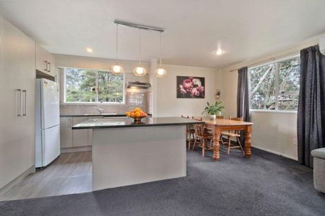 Photo of property in 23 Claverdon Drive, Massey, Auckland, 0614