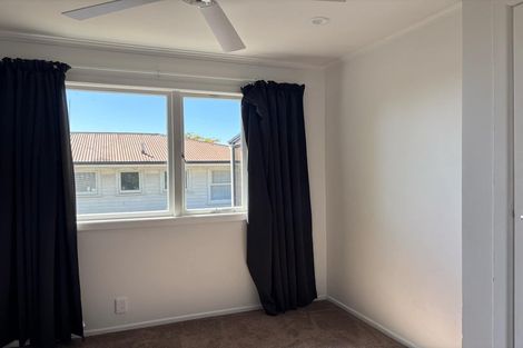 Photo of property in 8 Wanaka Place, Glenview, Hamilton, 3206