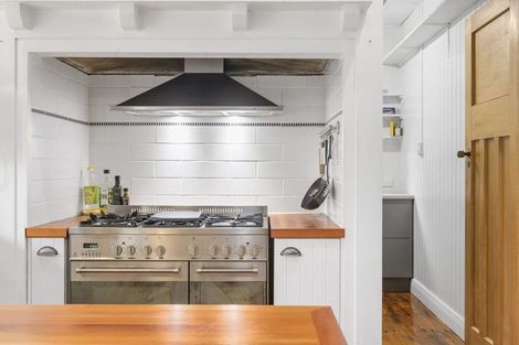 Photo of property in 6 Kitchener Street, Claudelands, Hamilton, 3214