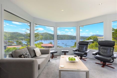 Photo of property in 7 Finlay Grove, Waikawa, Picton, 7220