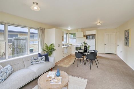 Photo of property in 2/353 Main South Road, Hornby, Christchurch, 8042