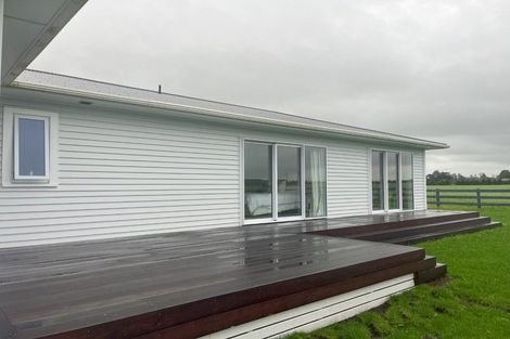 Photo of property in 29 Matarikoriko Road, Brixton, Waitara, 4382