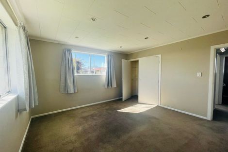 Photo of property in 112 California Drive, Totara Park, Upper Hutt, 5018