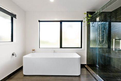 Photo of property in 7a Llennoc Lane, Matangi, Hamilton, 3283