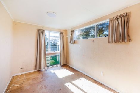 Photo of property in 18 Amberley Avenue, Westbrook, Palmerston North, 4412