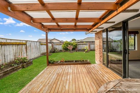 Photo of property in 1 Nevada Way, Kelvin Grove, Palmerston North, 4414