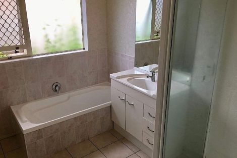 Photo of property in 8 Fintona Place, Dannemora, Auckland, 2016