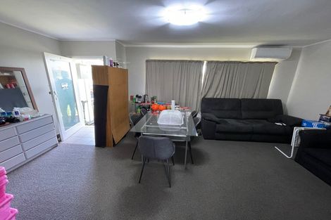 Photo of property in 4/12 Dinglebank Road, Mount Wellington, Auckland, 1060