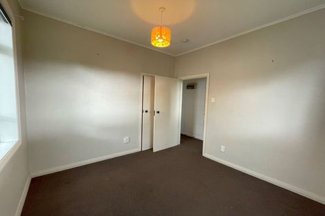 Photo of property in 22 Cornwall Street, Eltham, 4322