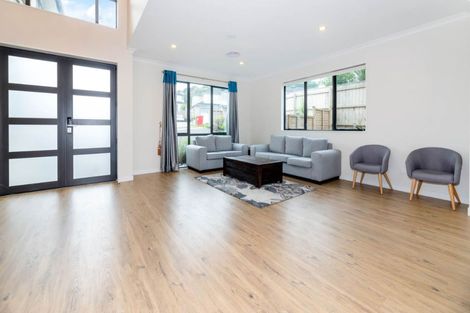 Photo of property in 11 Harvest Avenue, Orewa, 0931