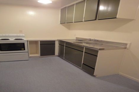 Photo of property in 31 Robertson Street, Island Bay, Wellington, 6023