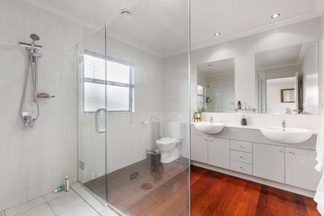 Photo of property in 38 Baltersan Drive, Flat Bush, Auckland, 2016