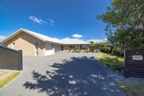 Photo of property in 15 Cairnbrae Drive, Prebbleton, 7604