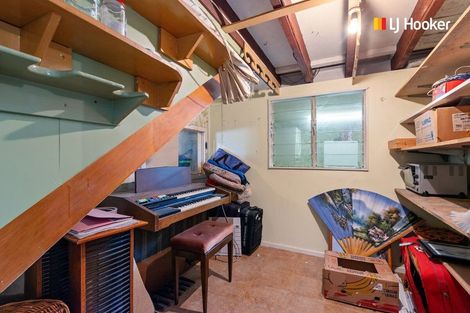 Photo of property in 10 Walton Park Avenue, Fairfield, Dunedin, 9018