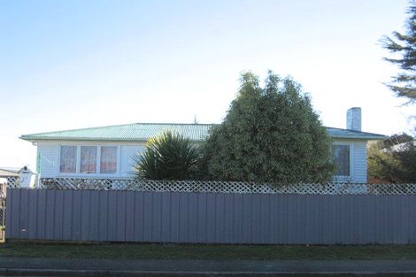 Photo of property in 17 President Avenue, Papakura, 2110