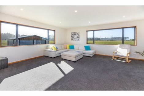 Photo of property in 60 Grierson Avenue, Amberley, 7481