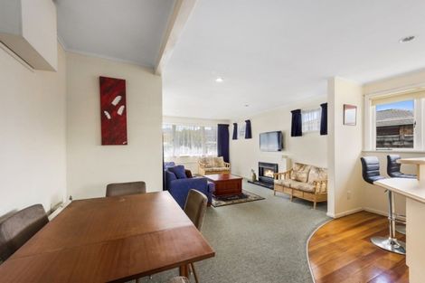 Photo of property in 16 Granville Street, Silverstream, Upper Hutt, 5019