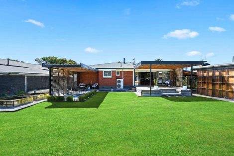 Photo of property in 15 Rutherford Street, Chedworth, Hamilton, 3210