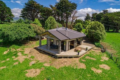 Photo of property in 165 Ridge Road, Pahiatua, 4983