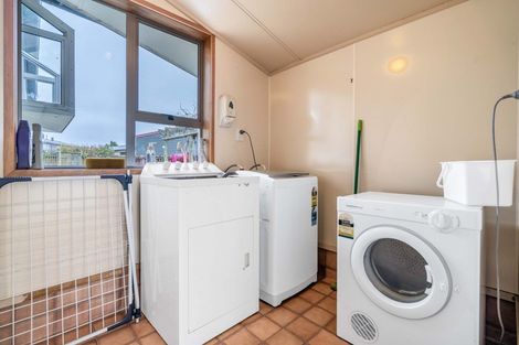 Photo of property in 33 Mackinnon Loop, Te Anau, 9600