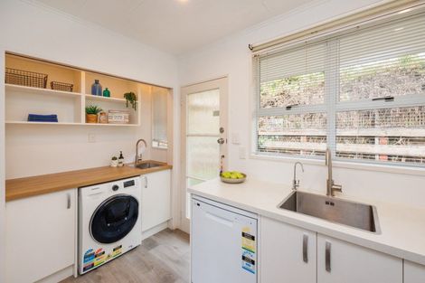 Photo of property in 2a Worcester Street, West End, Palmerston North, 4410