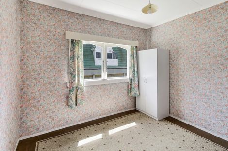 Photo of property in 8 Shortt Street, Foxton Beach, Foxton, 4815