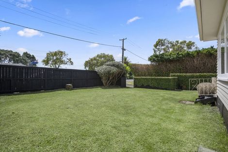 Photo of property in 1/50 Muir Avenue, Mangere Bridge, Auckland, 2022