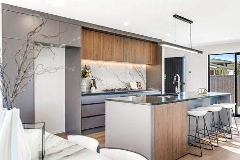 Photo of property in 35b Toroa Street, Torbay, Auckland, 0630