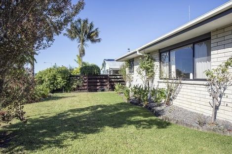 Photo of property in 15 Hilltop Road, Parkvale, Tauranga, 3112