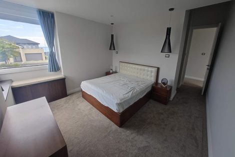 Photo of property in 48 Te Oneroa Way, Long Bay, Auckland, 0630